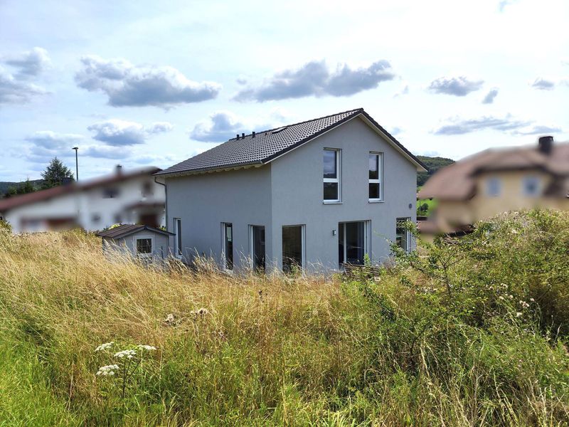 Einfamilienhaus in ruhiger Ortsrandlage von Mengerskirchen-Probbach